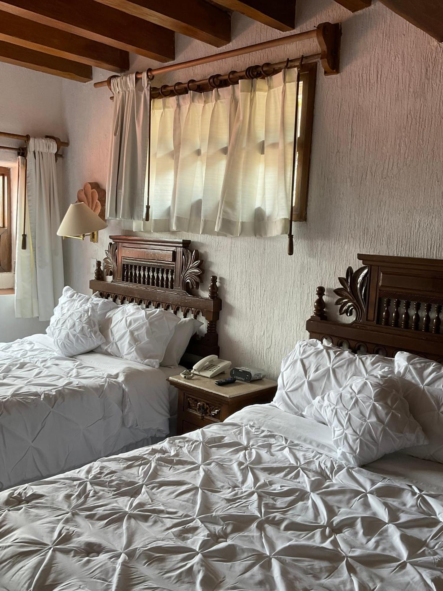 Villa San Jose Hotel & Suites มอเรเลีย ภายนอก รูปภาพ