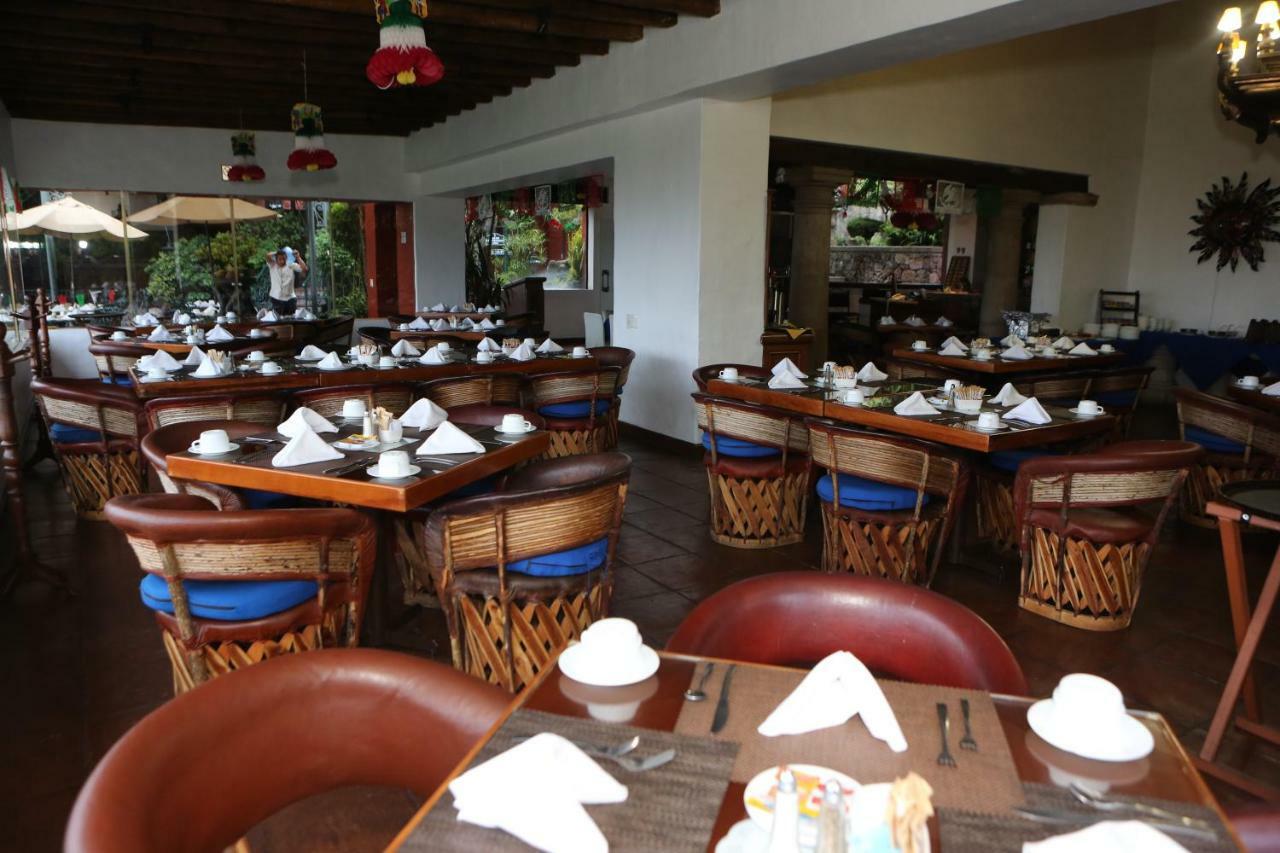 Villa San Jose Hotel & Suites มอเรเลีย ภายนอก รูปภาพ